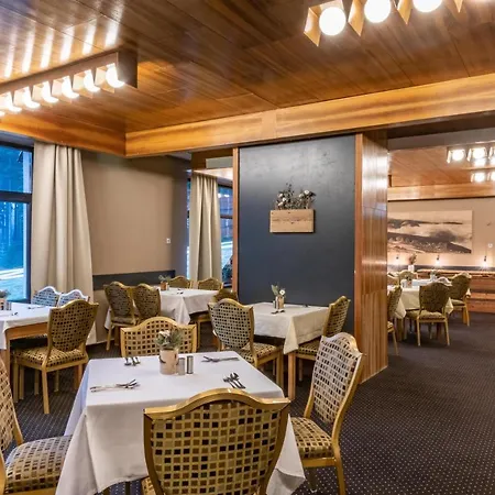 Hotel Wellness Sedy Vlk